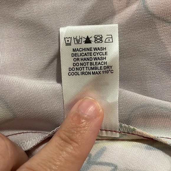 Crosby by Mollie Burch Hunter Floral Puff Sleeve Dress SZ L NWOT - Picture 8 of 8